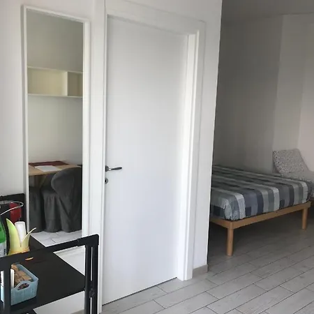 Frontemare Faleria Oda ve Kahvaltı 3*