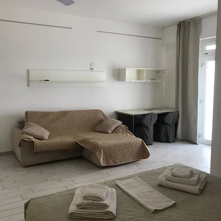 Frontemare Faleria Porto SantʼElpidio