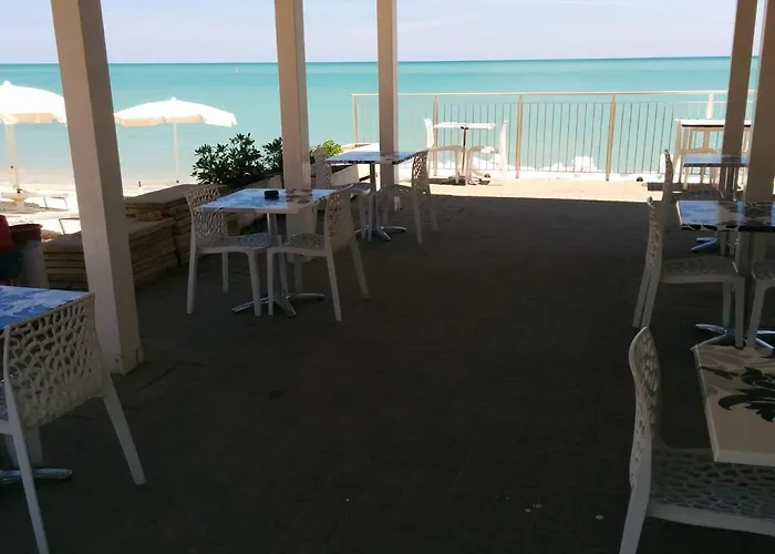 Couette-café Frontemare Faleria