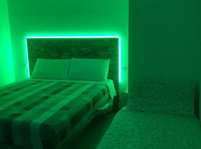 Frontemare Faleria Couette-café