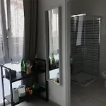 Frontemare Faleria Oda ve Kahvaltı Porto SantʼElpidio