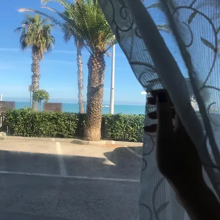 Bed and breakfast Frontemare Faleria