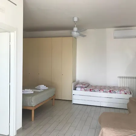 Frontemare Faleria Porto SantʼElpidio